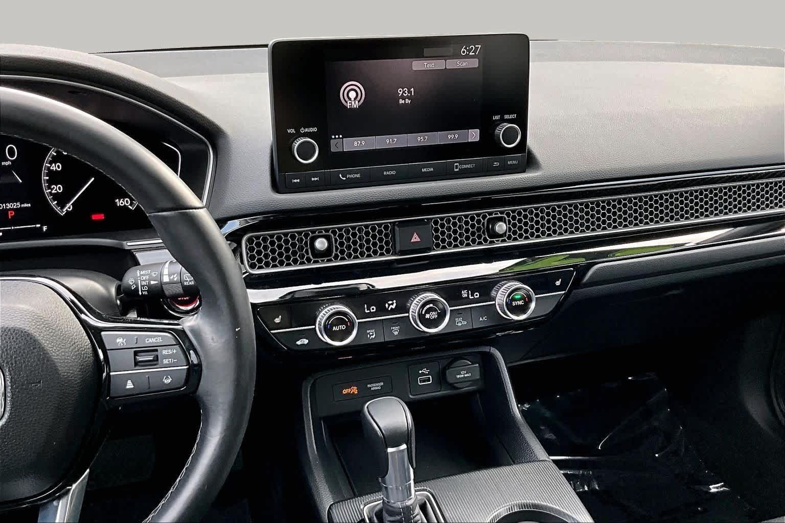 Used 2024 Honda Civic EX-L image 7
