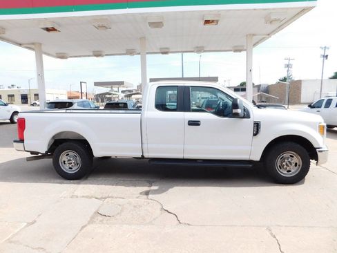 Used 2017 Ford F250 XL w/ Power Equipment Group image 4