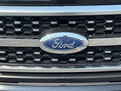 Used 2023 Ford F150 Platinum AWD/4WD image 46