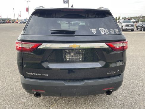 Used 2021 Chevrolet Traverse LT w/ LPO, Floor Liner Package AWD/4WD image 5