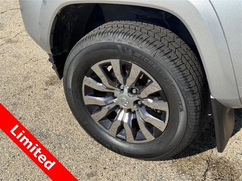 Used 2023 Toyota Tacoma Limited image 10