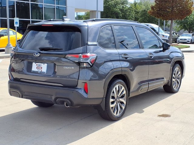 Certified 2025 Subaru Forester Touring AWD/4WD image 4