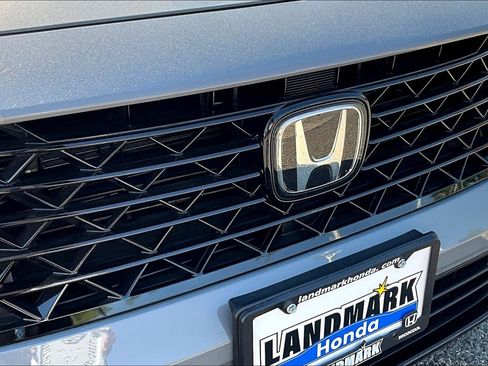 Certified 2025 Honda Accord Touring image 30