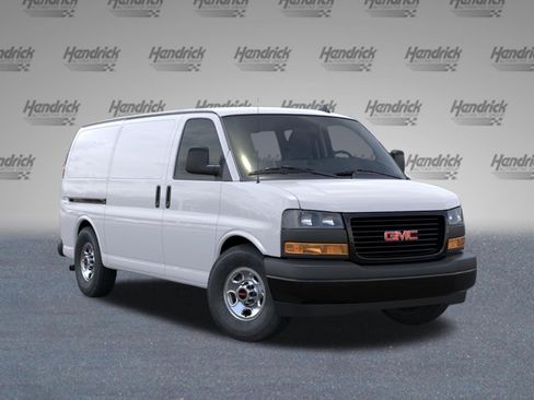 Used 2025 GMC Savana 2500 w/ Driver Convenience Package RWD image 9