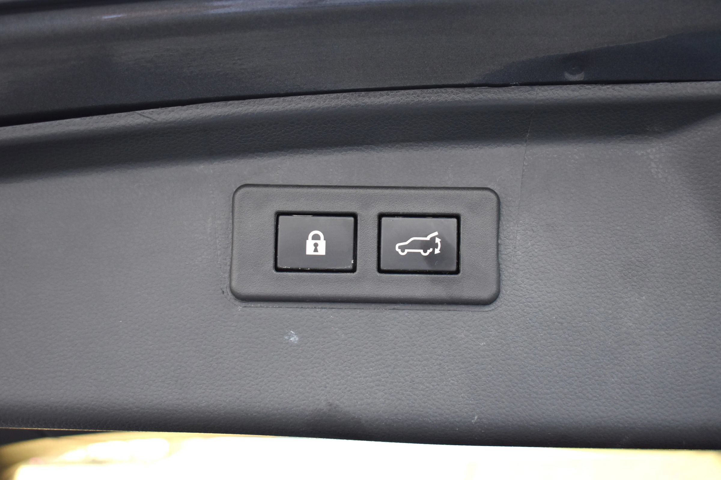 Used 2023 Subaru Outback Limited AWD/4WD image 30