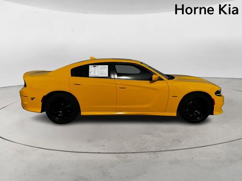 Used 2018 Dodge Charger R/T w/ Beats Audio Group image 3