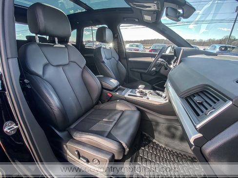 Used 2018 Audi SQ5 Prestige w/ Prestige Package image 44
