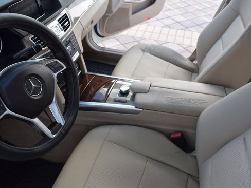 Used 2014 Mercedes-Benz E 350 4MATIC Sedan image 57