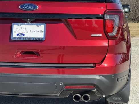 Used 2018 Ford Explorer Sport w/ Equipment Group 401A image 7