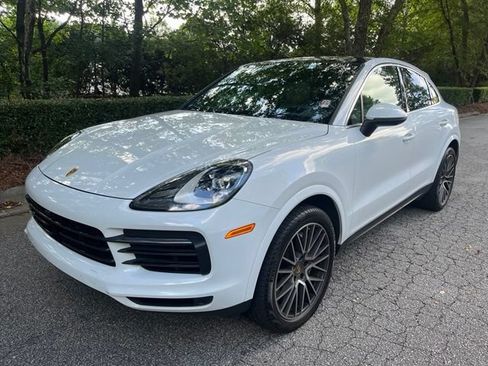 Used 2021 Porsche Cayenne Coupe AWD/4WD image 1