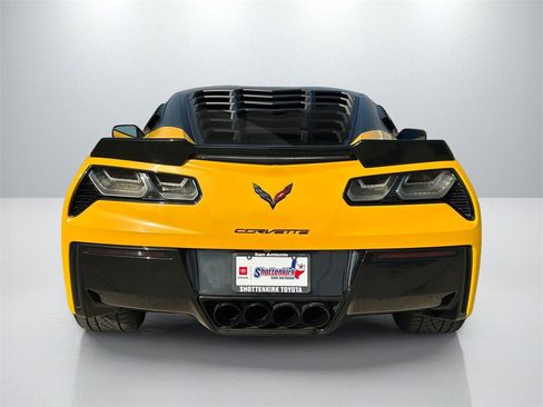 Used 2017 Chevrolet Corvette Stingray Coupe w/ Battery Protection Package image 6