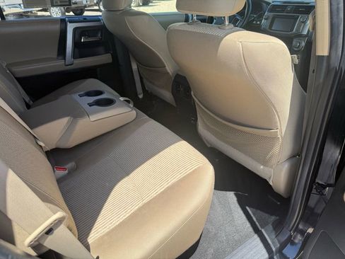 Used 2019 Toyota 4Runner SR5 AWD/4WD image 22