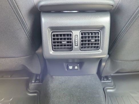 Used 2025 Toyota Camry LE FWD image 18