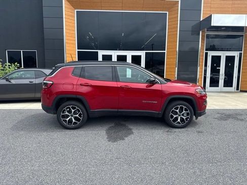 New 2026 Jeep Compass Limited AWD/4WD image 7