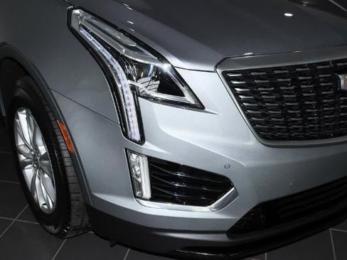 Certified 2024 Cadillac XT5 Luxury image 9