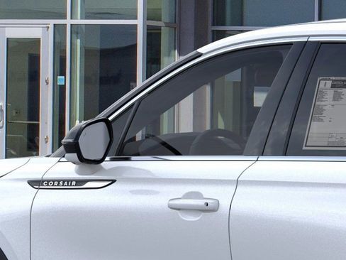 New 2025 Lincoln Corsair FWD w/ Equipment Group 101A image 20