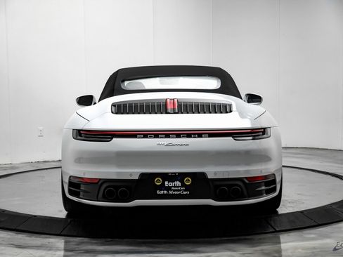 Used 2021 Porsche 911 Carrera 4 image 12