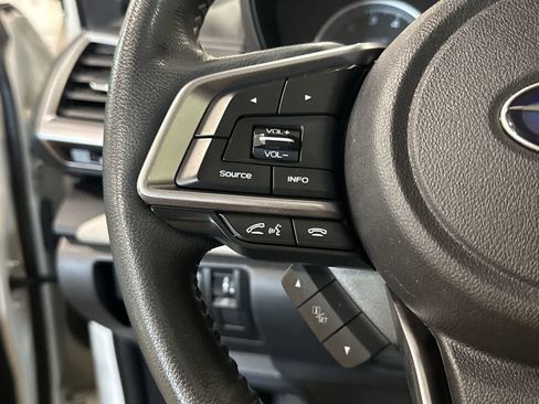 Used 2022 Subaru Forester Limited w/ Popular Package #2 image 23