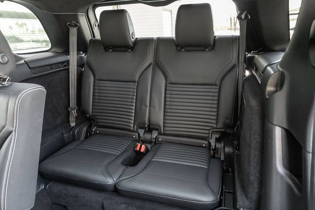 Used 2023 Land Rover Discovery S R-Dynamic AWD/4WD image 15