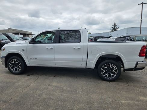New 2026 RAM 1500 Laramie AWD/4WD image 4