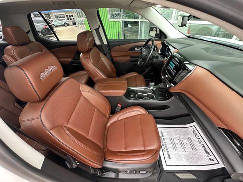 Used 2019 Chevrolet Traverse High Country w/ LPO, Floor Liner Package image 17