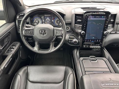 Used 2022 RAM 1500 Limited image 11
