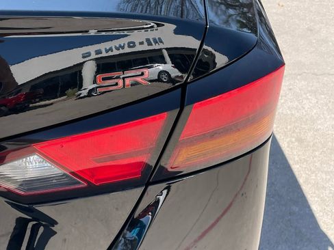 Used 2024 Nissan Altima 2.5 SR image 6