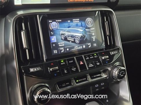 New 2026 Lexus LX 700h Luxury image 20
