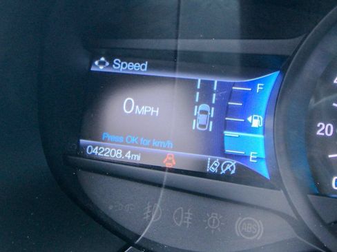 Used 2023 Ford Edge Titanium AWD/4WD image 23