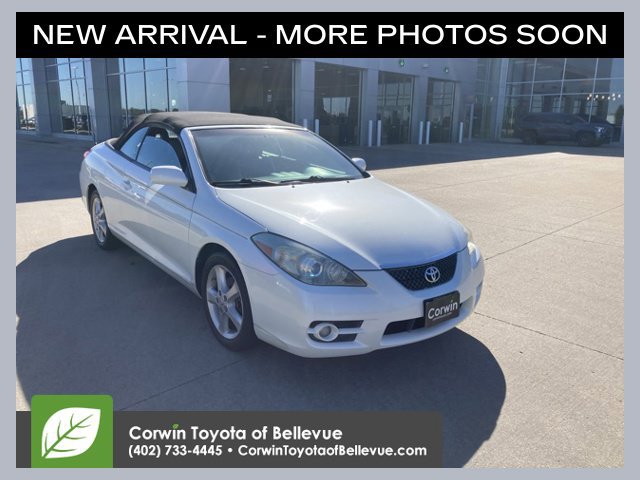 Used 2007 Toyota Solara SLE FWD image 1