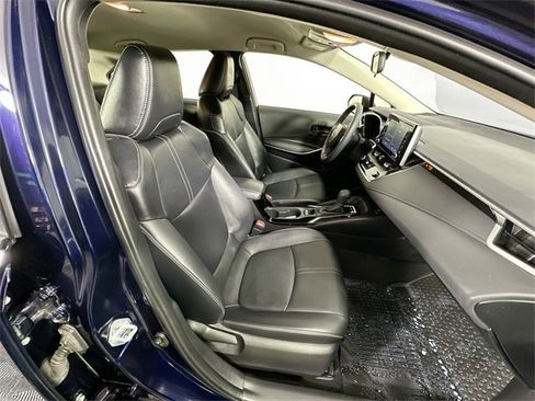 Used 2022 Toyota Corolla LE image 27