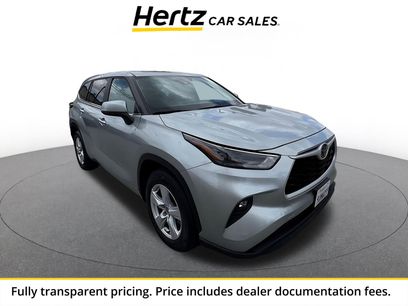 Used 2025 Toyota Highlander LE