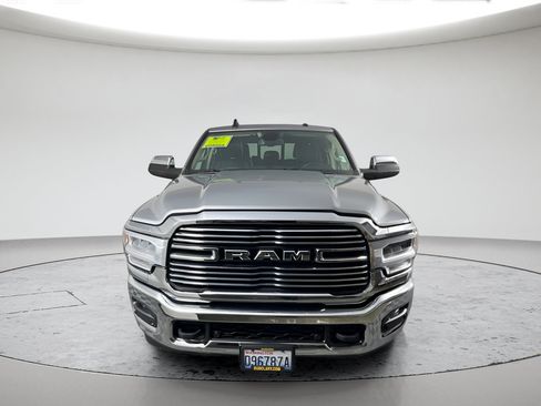 Used 2022 RAM 3500 Laramie AWD/4WD image 8