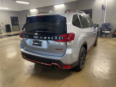 Used 2019 Subaru Forester Sport image 3