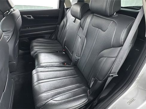 Used 2025 Genesis GV80 2.5T Standard image 12