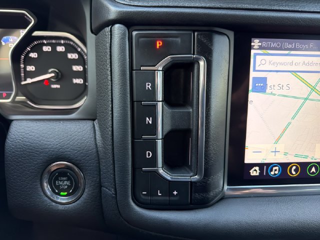 Used 2021 GMC Yukon Denali w/ Denali Premium Package AWD/4WD image 15