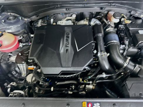 Used 2023 Hyundai Santa Fe Calligraphy w/ Cargo Package image 32