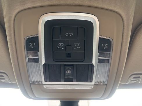 Used 2020 RAM 1500 Laramie image 20