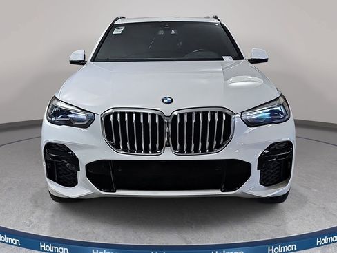 Used 2022 BMW X5 xDrive40i w/ M Sport Package AWD/4WD image 3