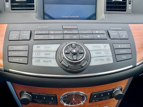 Used 2007 INFINITI M35 x w/ Technology Pkg AWD/4WD image 18