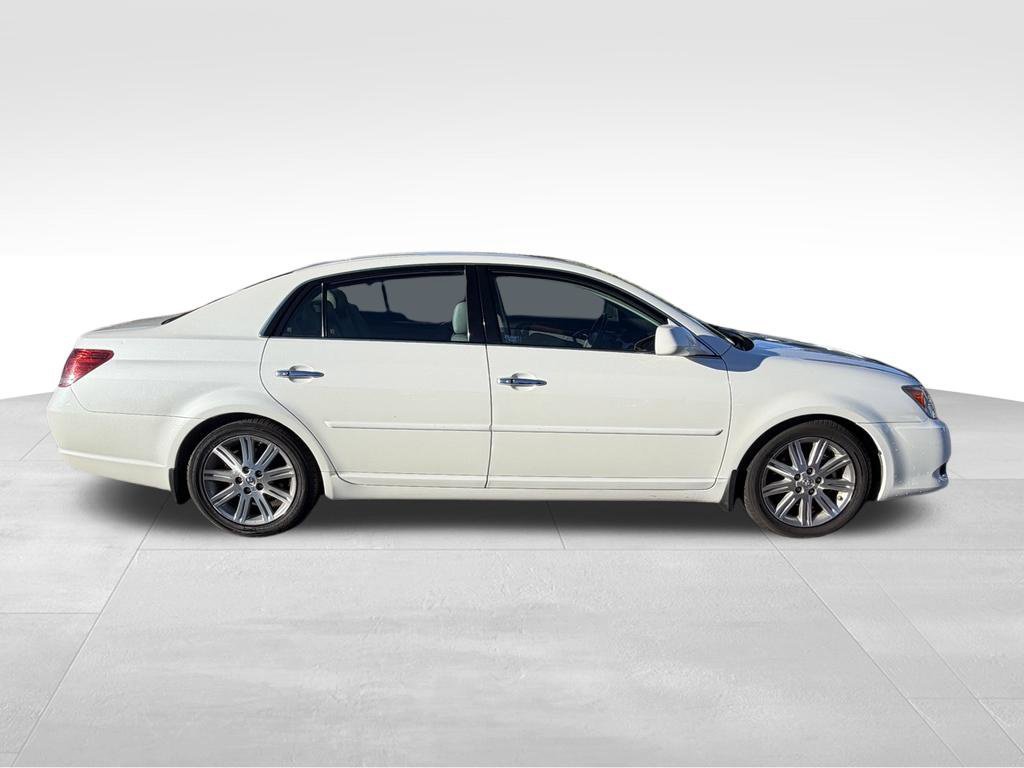 Used 2008 Toyota Avalon Limited FWD image 8