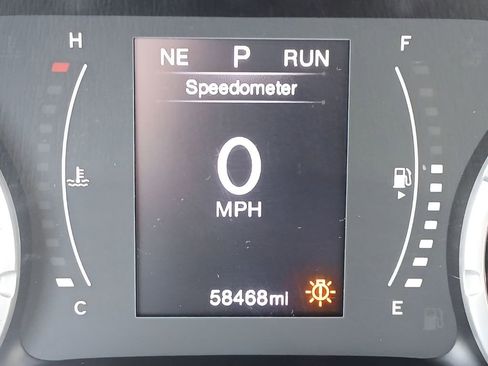 Used 2017 Jeep Renegade Latitude image 10