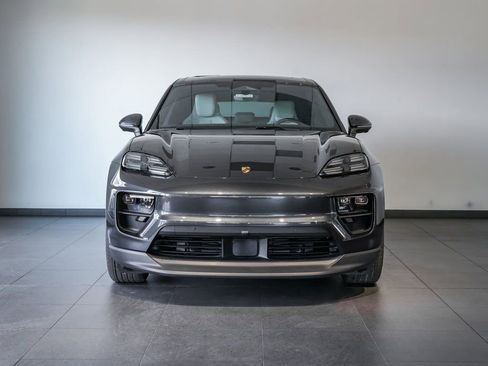 New 2026 Porsche Macan 4S Electric AWD/4WD image 10