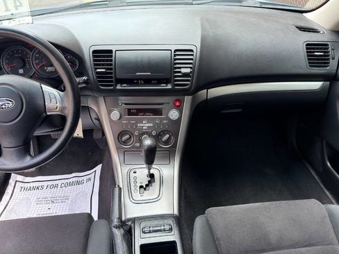 Used 2008 Subaru Outback 2.5i L.L. Bean AWD/4WD image 12