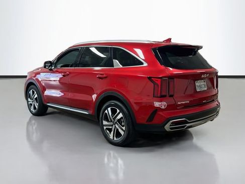 Certified 2023 Kia Sorento EX AWD/4WD image 5