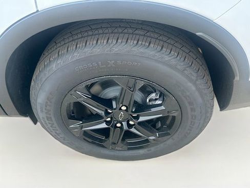 New 2026 Chevrolet Blazer LT w/ Midnight/Sport Edition FWD image 32