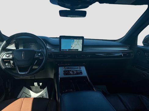 Certified 2022 Lincoln Aviator Grand Touring w/ Equipment Group 301A image 24