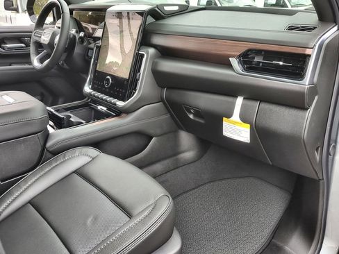 New 2026 GMC Yukon XL Denali w/ Denali Reserve Package AWD/4WD image 30