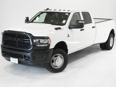 Used 2024 RAM 3500 Tradesman image 2