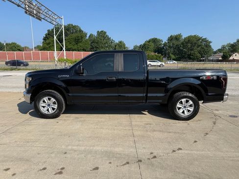 Used 2017 Ford F150 XL w/ Equipment Group 101A Mid AWD/4WD image 11